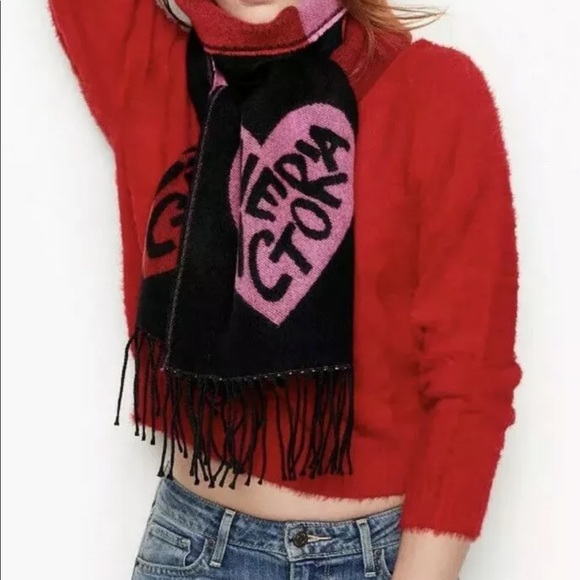 Victoria’s Secret scarf NEW - Picture 1 of 3